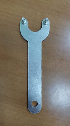 Ключ для прижимной гайки диска к УШМ 115-125мм 
