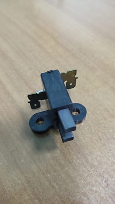 HY3100SE Щетки угольные (комплект)