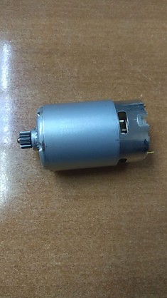 Двигатель шуруповерта 6270D 629817-8