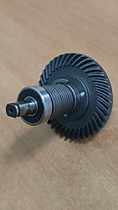 Шестерня в сборе с пружиной (до 2023г.) ХЕ1810, ХЕ2410, ХЕ1820, ХЕ2420