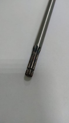 Вал HAMMER 7,9x750 мм (73) ETR1200CR 677721 