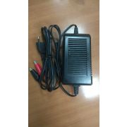 Зарядное устройство WBR LC 2211 (6V/12-50Ah)